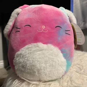 NWT RYDER THE TIE DYE BUNNY SQUISHMALLOW
